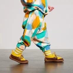 Lauflerner Knit Walker